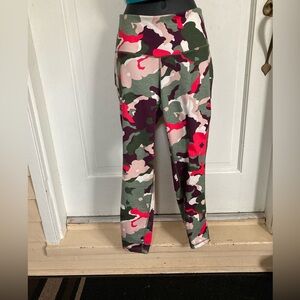 BUNDLE: (2) Athletic Leggings Old Navy Active